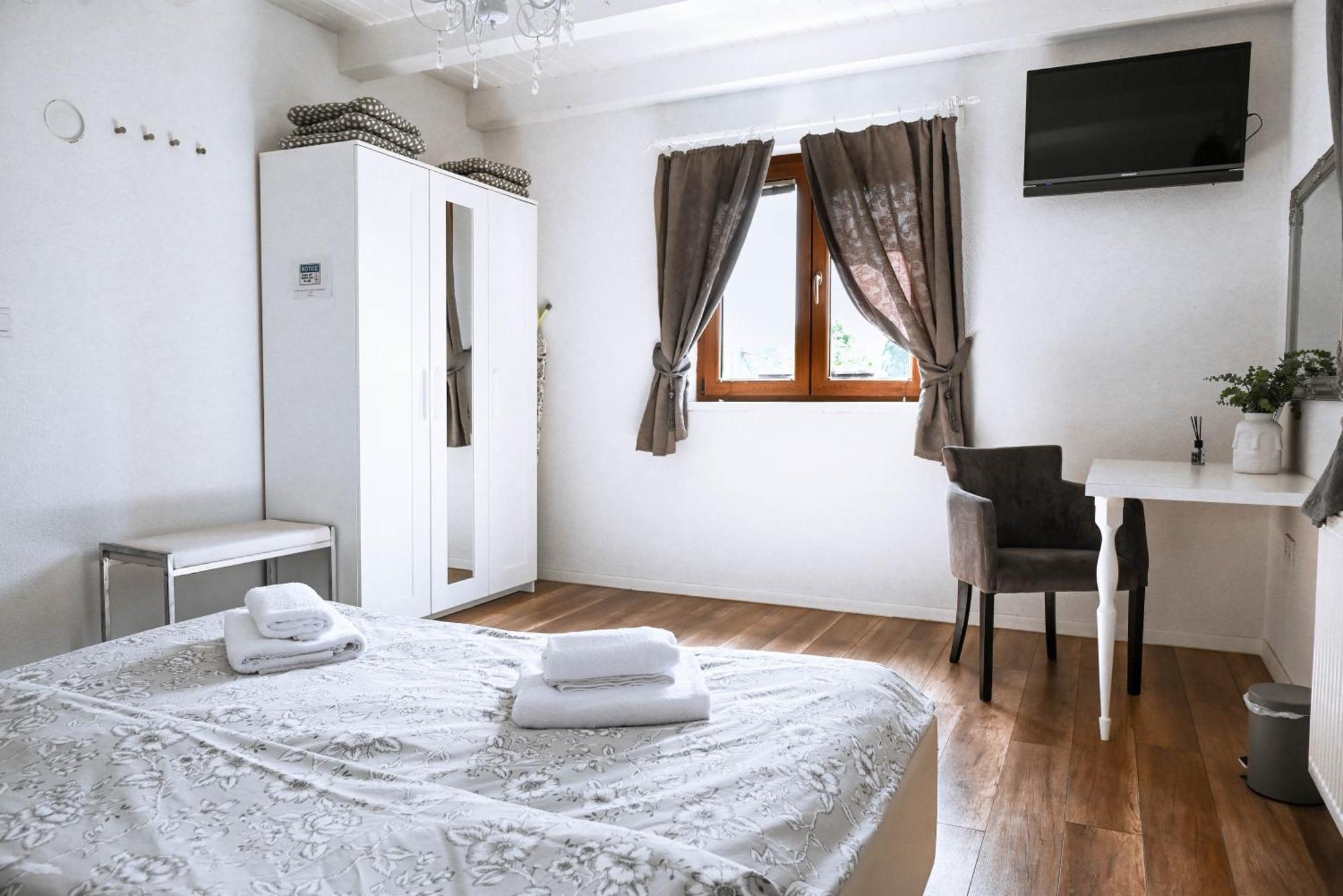House Wisteria Villa Rakovica Dış mekan fotoğraf