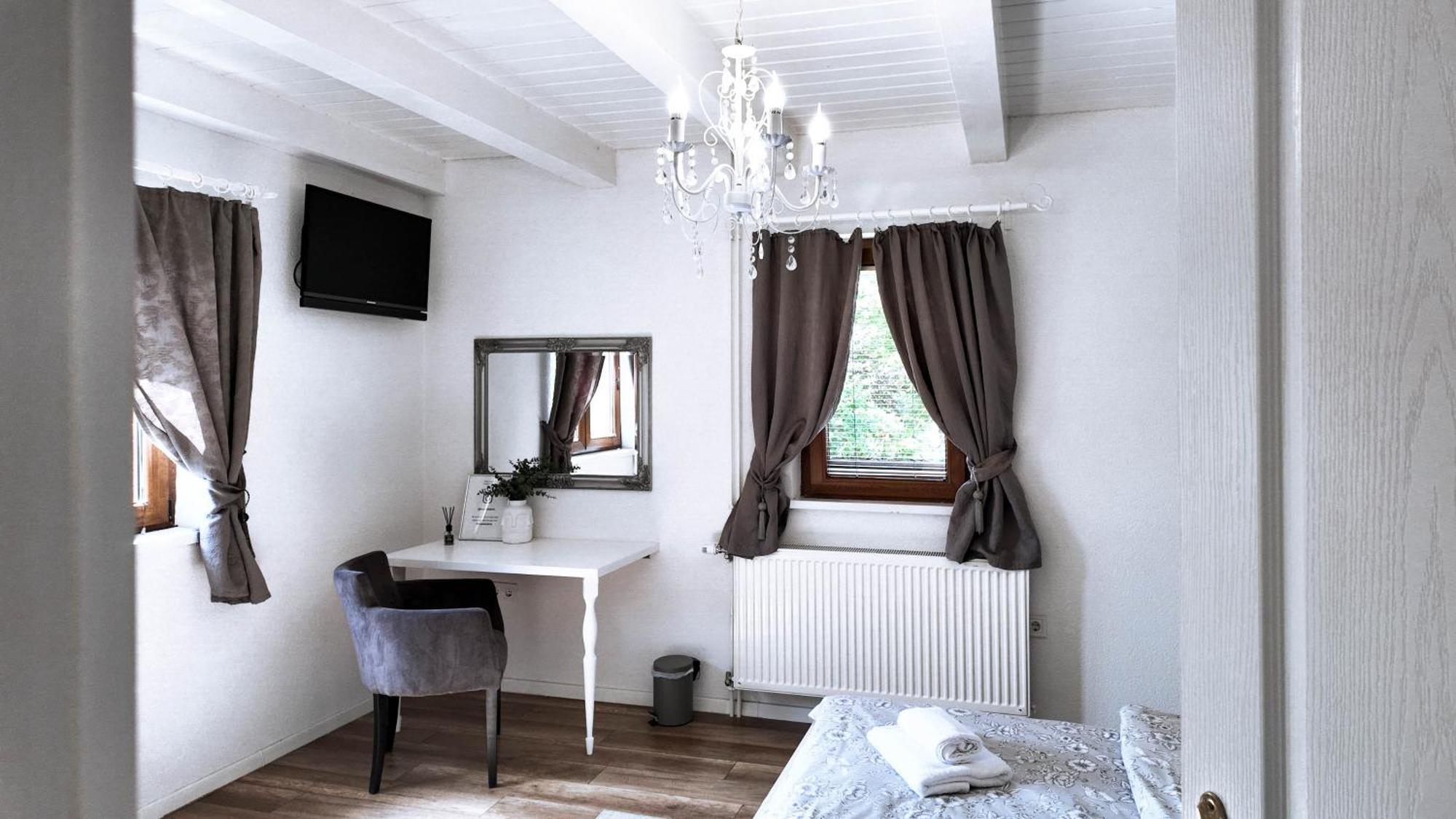 House Wisteria Villa Rakovica Dış mekan fotoğraf
